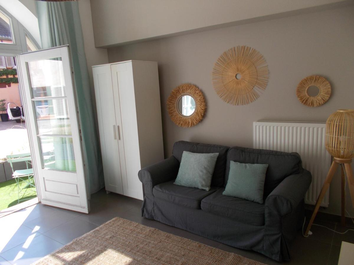 La Cour De Berthe Ouest Apartment Colmar Bagian luar foto